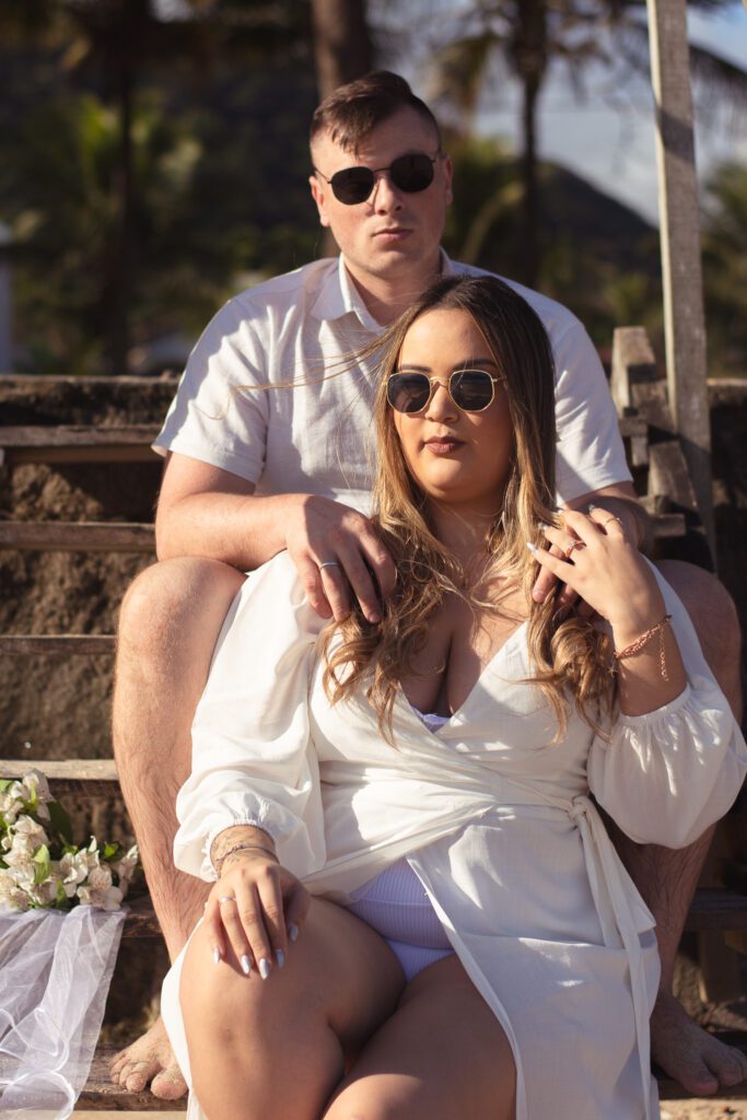 Ensaio Fotográfico Pré Wedding na praia feito pelo fotógrafo de São Paulo Guilherme Marques Fotografia de casal Ensaio de casal