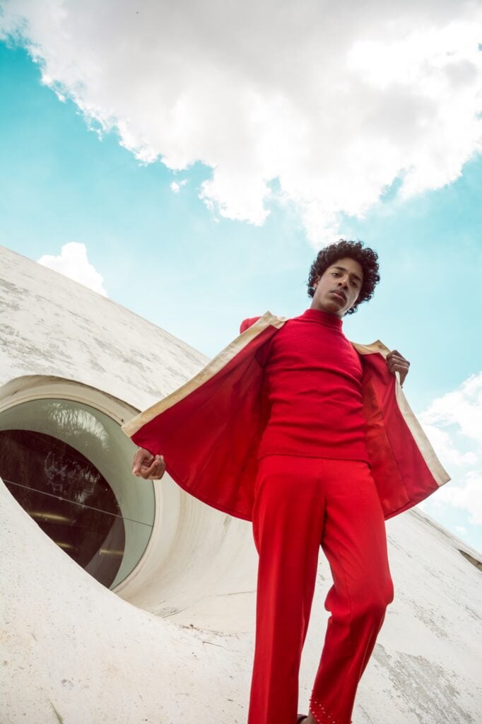 Ensaio fotográfico editorial de moda realizado no Parque Ibirapuera em São Paulo com o modelo profissional Vicente Júnior feito pelo fotógrafo profissional Guilherme Marques 1