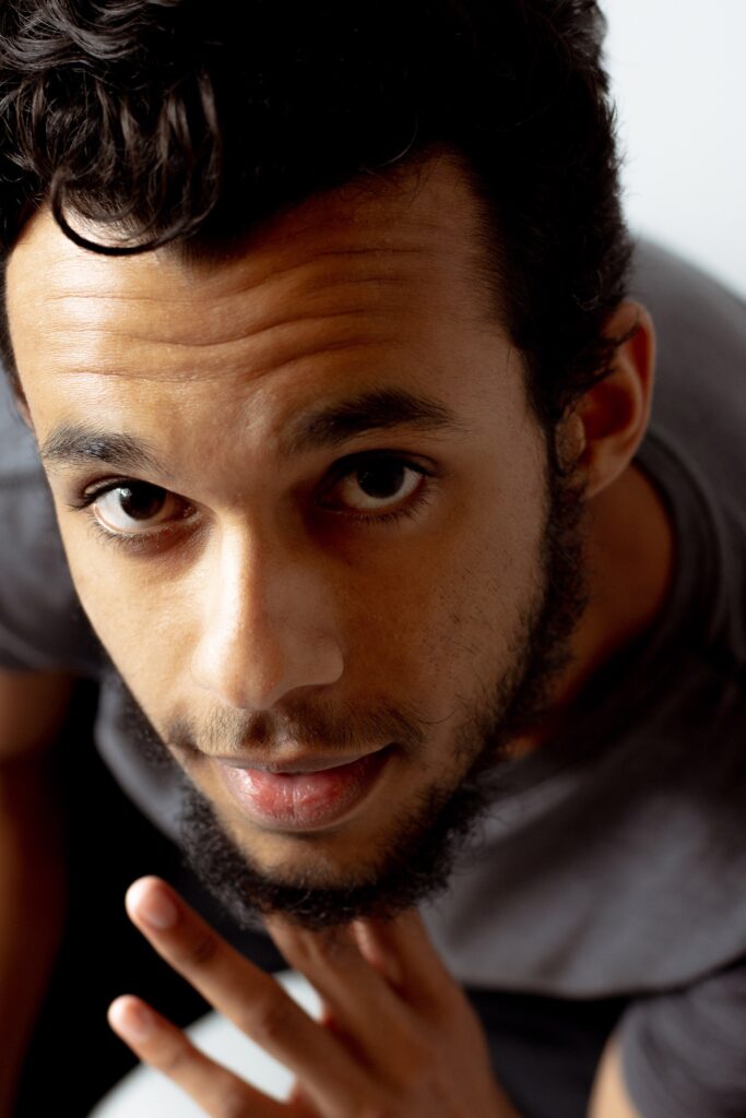 Ensaio fotográfico masculino em São Paulo com modelo Peaga para antigo projeto de ensaios sensuais masculinos Sereno Fotografia - Retratos masculinos - Fotógrafo profissional em São Paulo Guilherme Marques - Ensaio Sensual Masculino em São Paulo 1