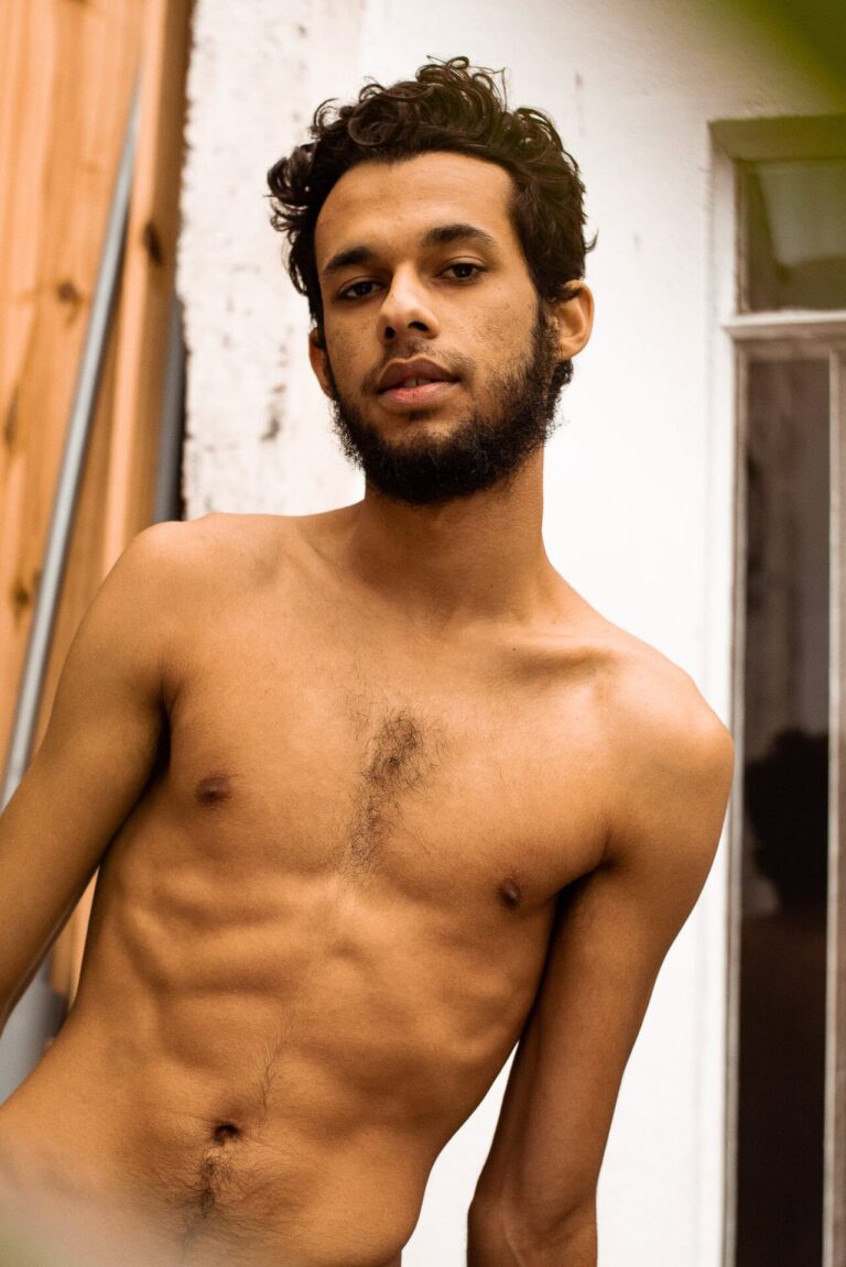 Ensaio Fotográfico Sensual Masculino - Sereno Fotografia Modelo Peagá - Fotógrafo Guilherme Marques 1
