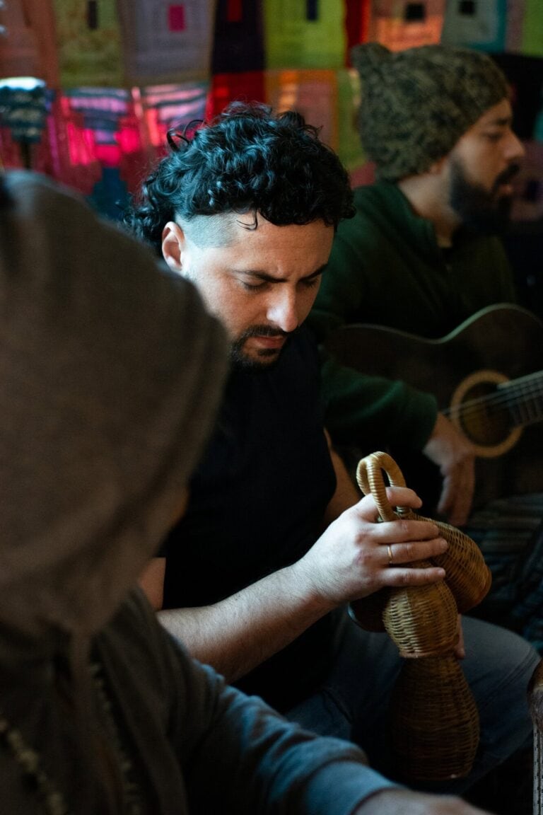 Registros e retratos feitos no centro de Ayahuasca Okê Caboclo do Padrinho Adenilson Caboclo em Guarulhos São Paulo SP (32)