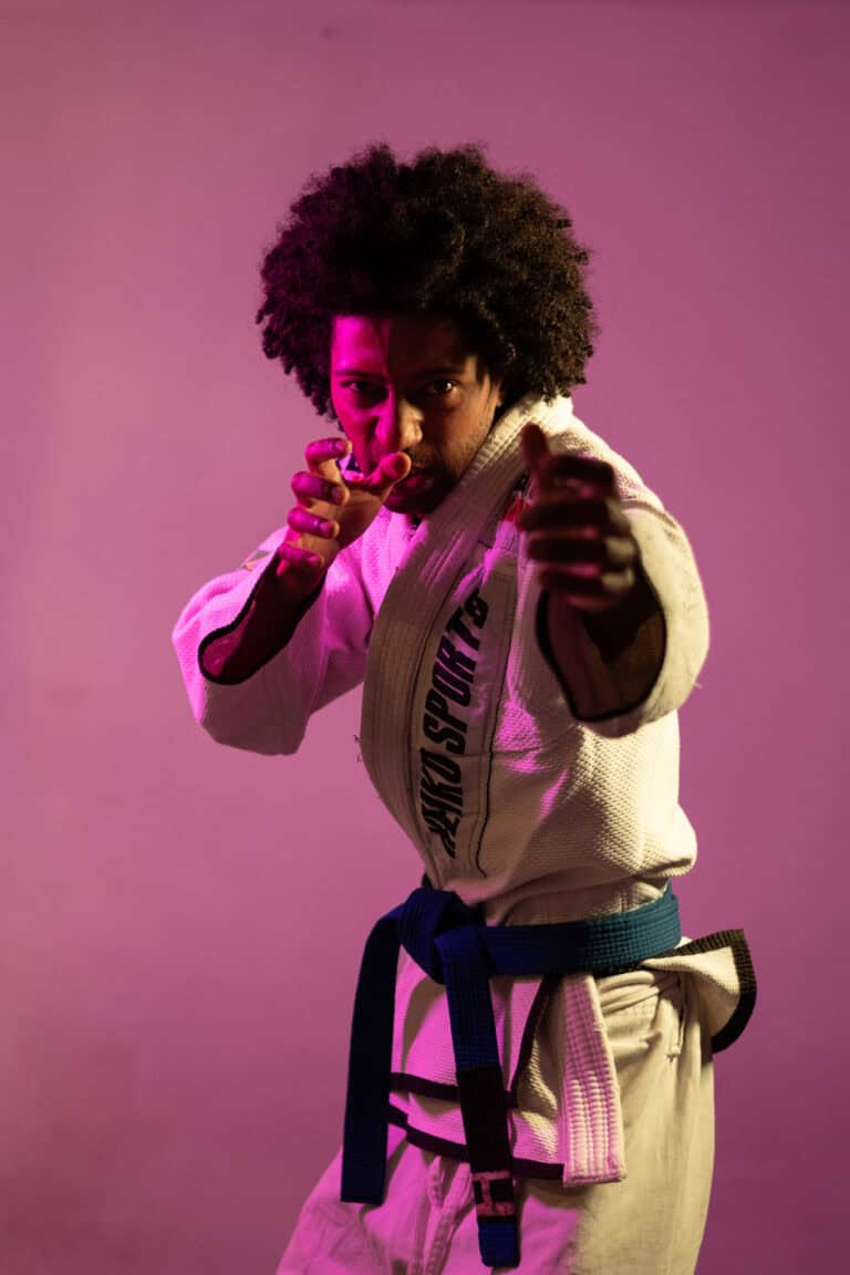 Fotógrafo de esportes com foco em artes marciais e jiu-jitsu.