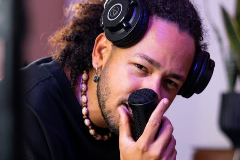Guilherme Marques - Ensaio de músico e artista em SP.